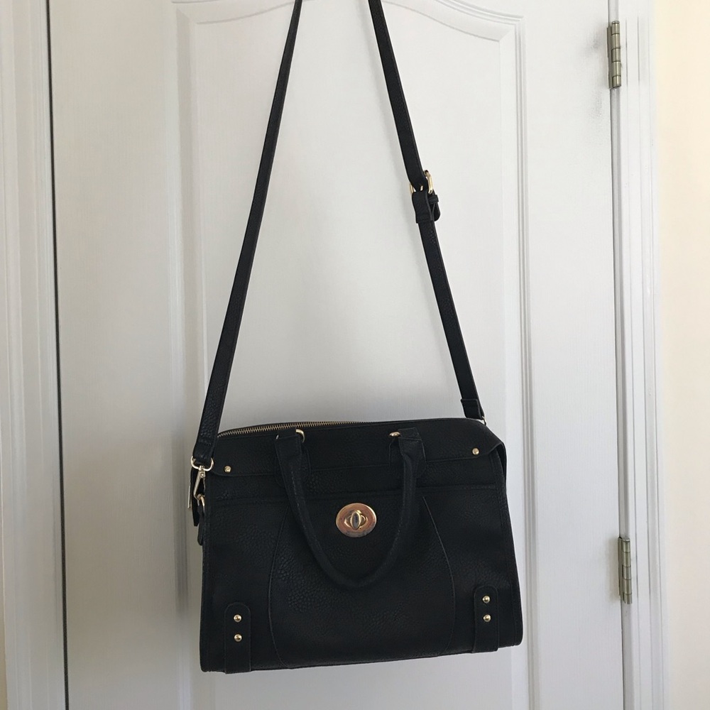 Charming Charlie large bag NWOT